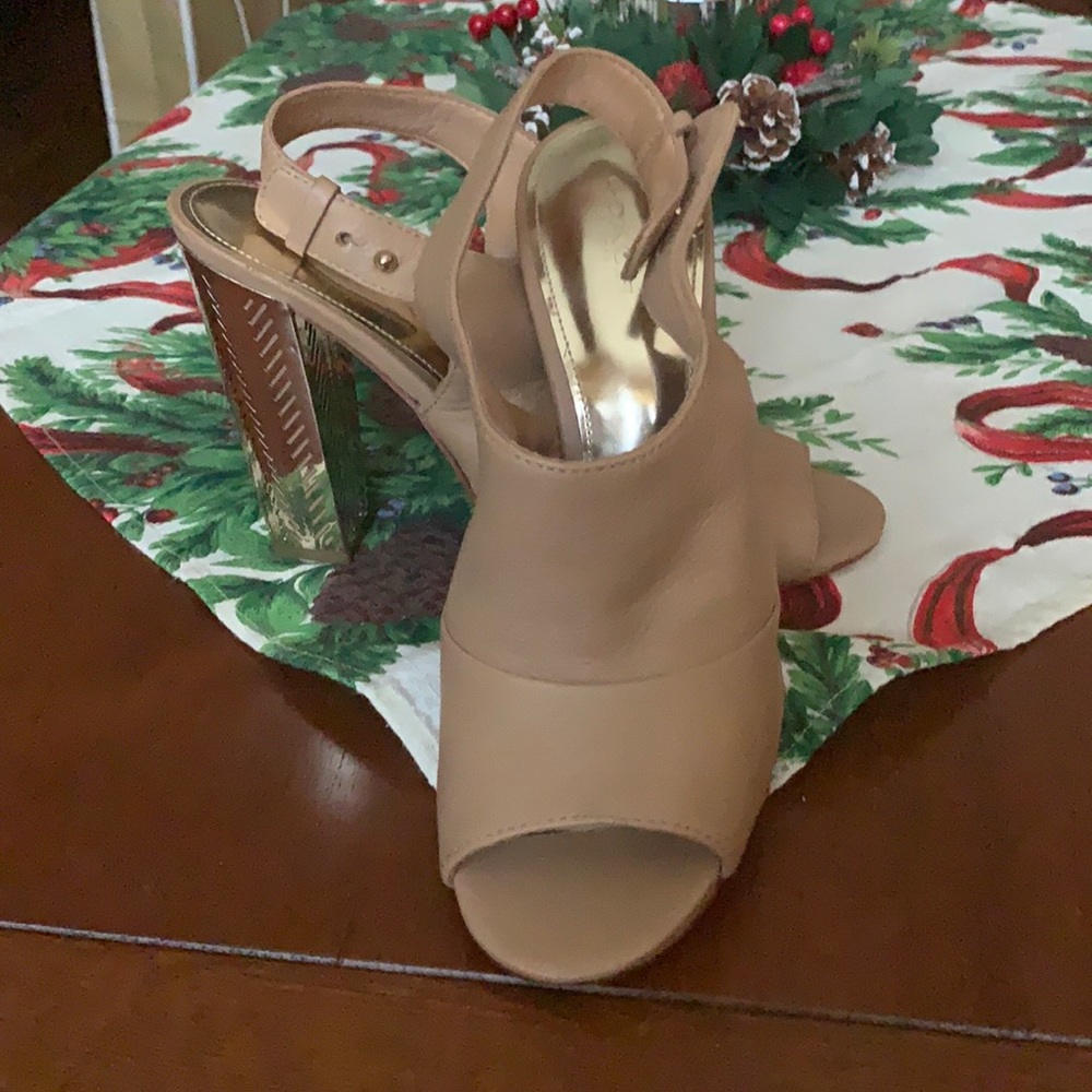 Coach , new heel sandals,